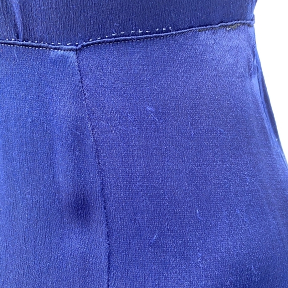 Vintage 1940s charmeuse satin vixen dress - Picture 5 of 7